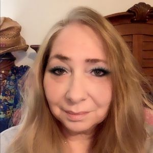 Meet your Posher, Cheryl